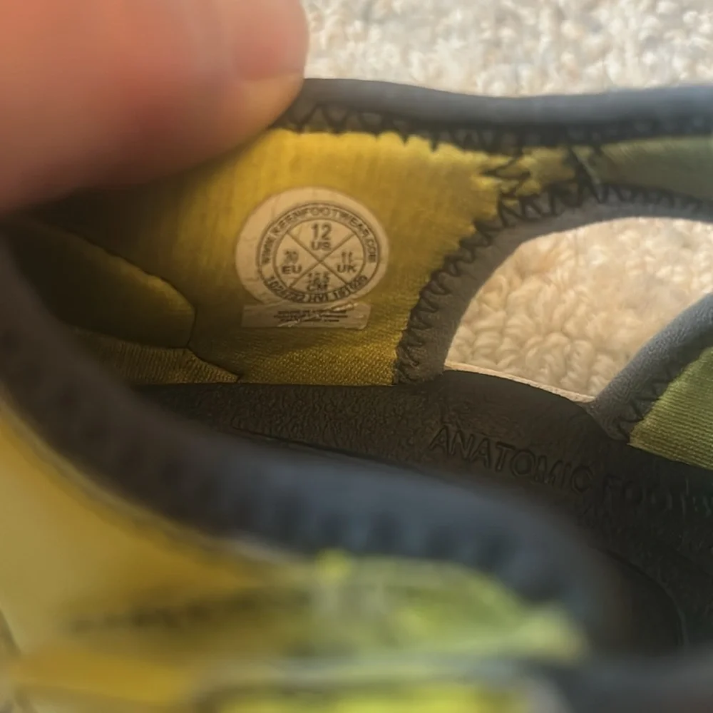 Keen Sting ray sandals